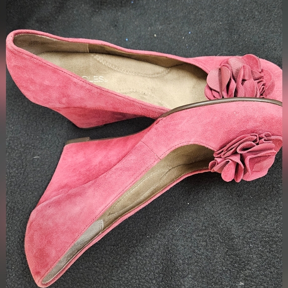 Aerosoles pink wedges in suede material - Picture 5 of 6